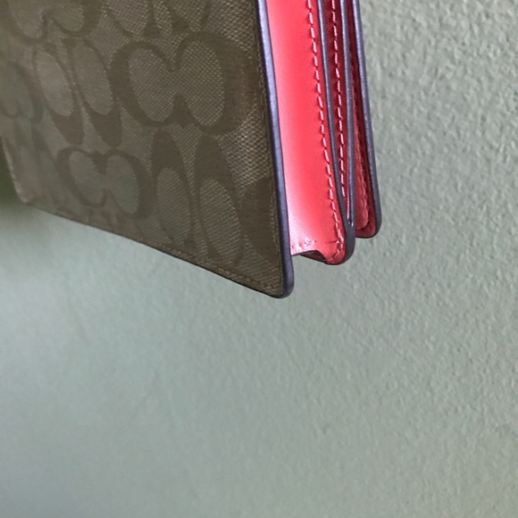 Coach Signature Leather Crossbody Mini Convertible Clutch Bag - Picture 7 of 14